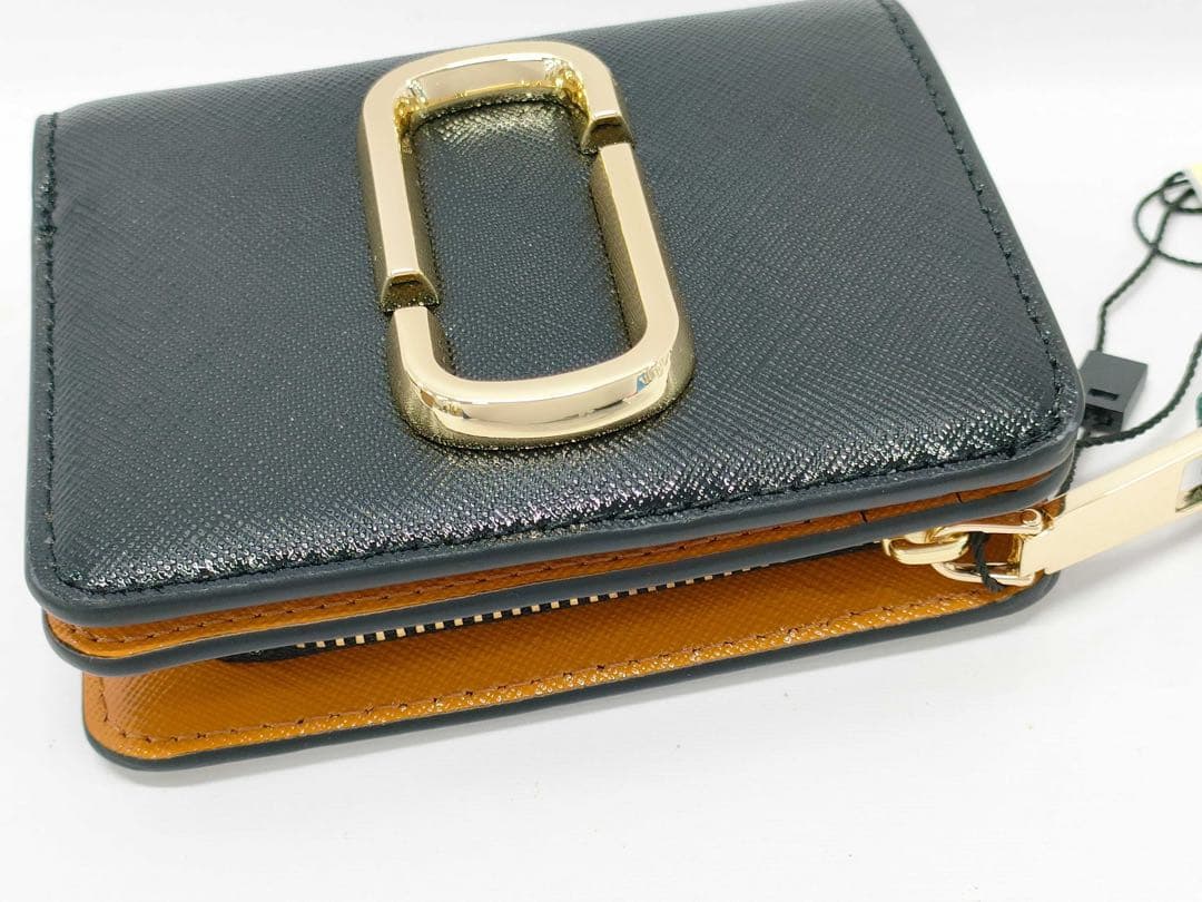 【新品未使用】MARC JACOBS ミニ コンパクト 財布 黒