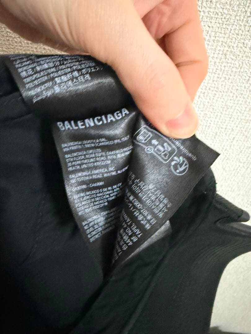 最終値下げ BALENCIAGA キャップ Burning unity cap