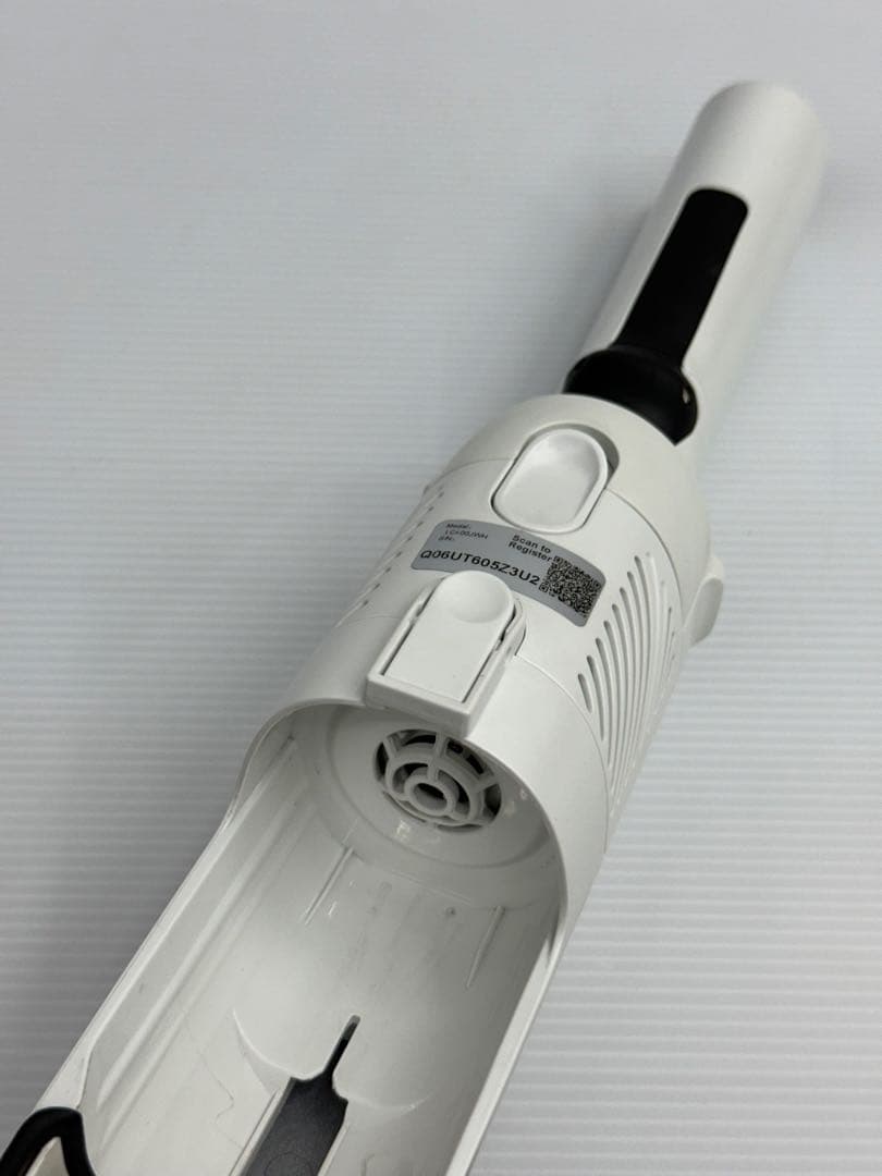 希少　新型　動作保証品　シャーク　掃除機　格安　本体　LC400JWH 中古