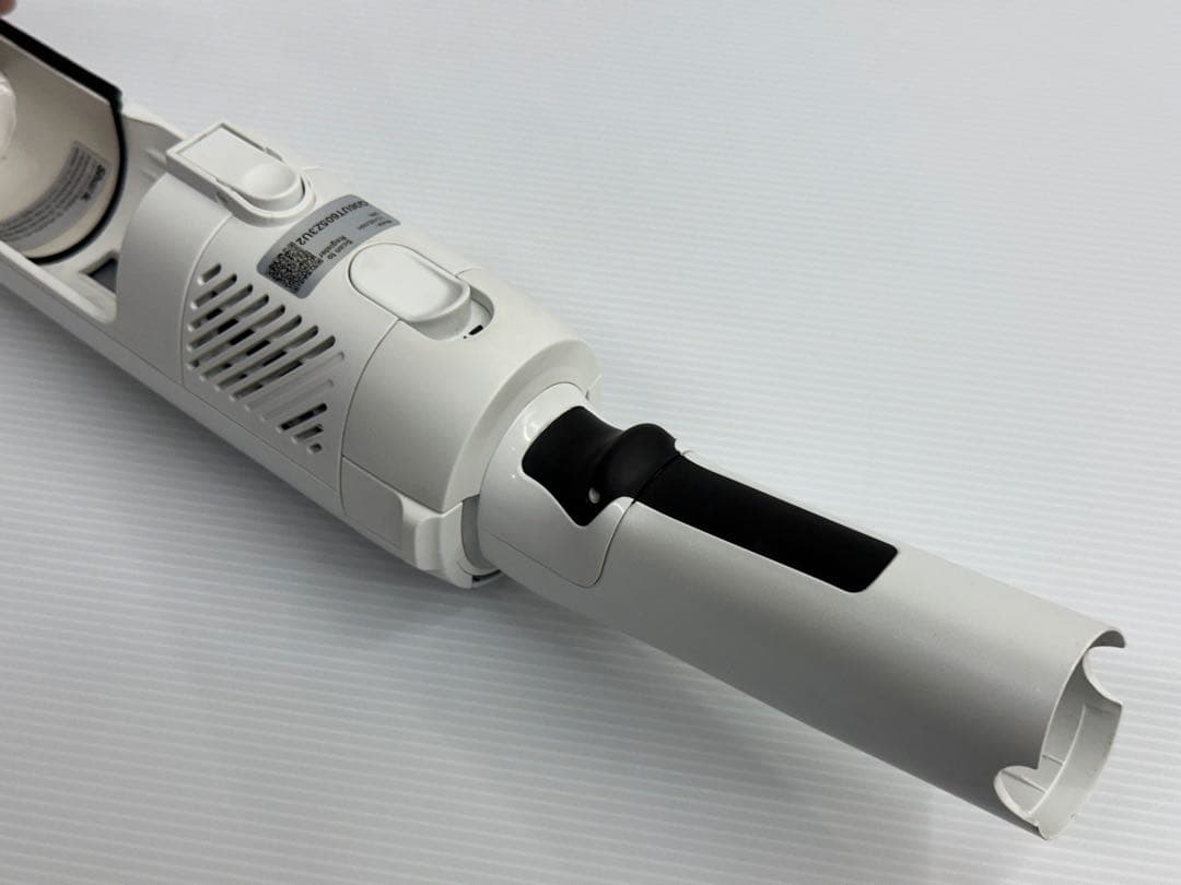 希少　新型　動作保証品　シャーク　掃除機　格安　本体　LC400JWH 中古