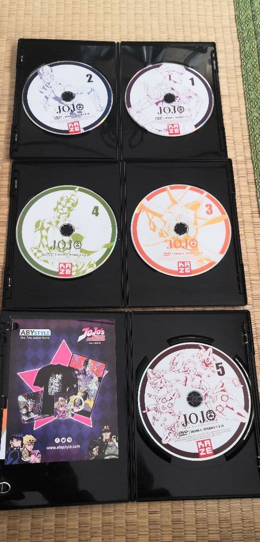 ジョジョの奇妙な冒険 黄金の風 海外版 DVD 1-39話 全話収録 日本語可能