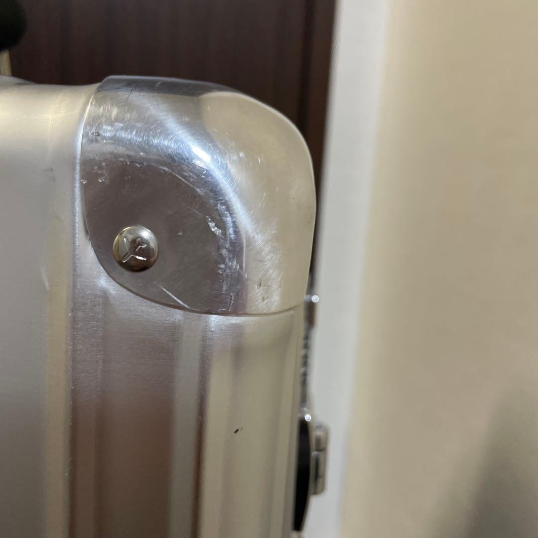 【訳あり】リモワ　RIMOWAアルミニウム製　機内持込　シルバーキャリーカート