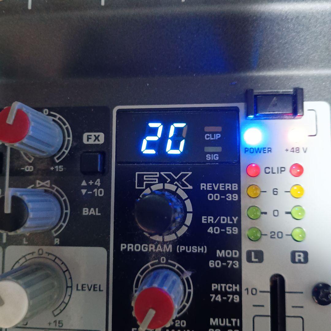 訳あり BEHRINGER XENYX 1002FX アナログミキサー