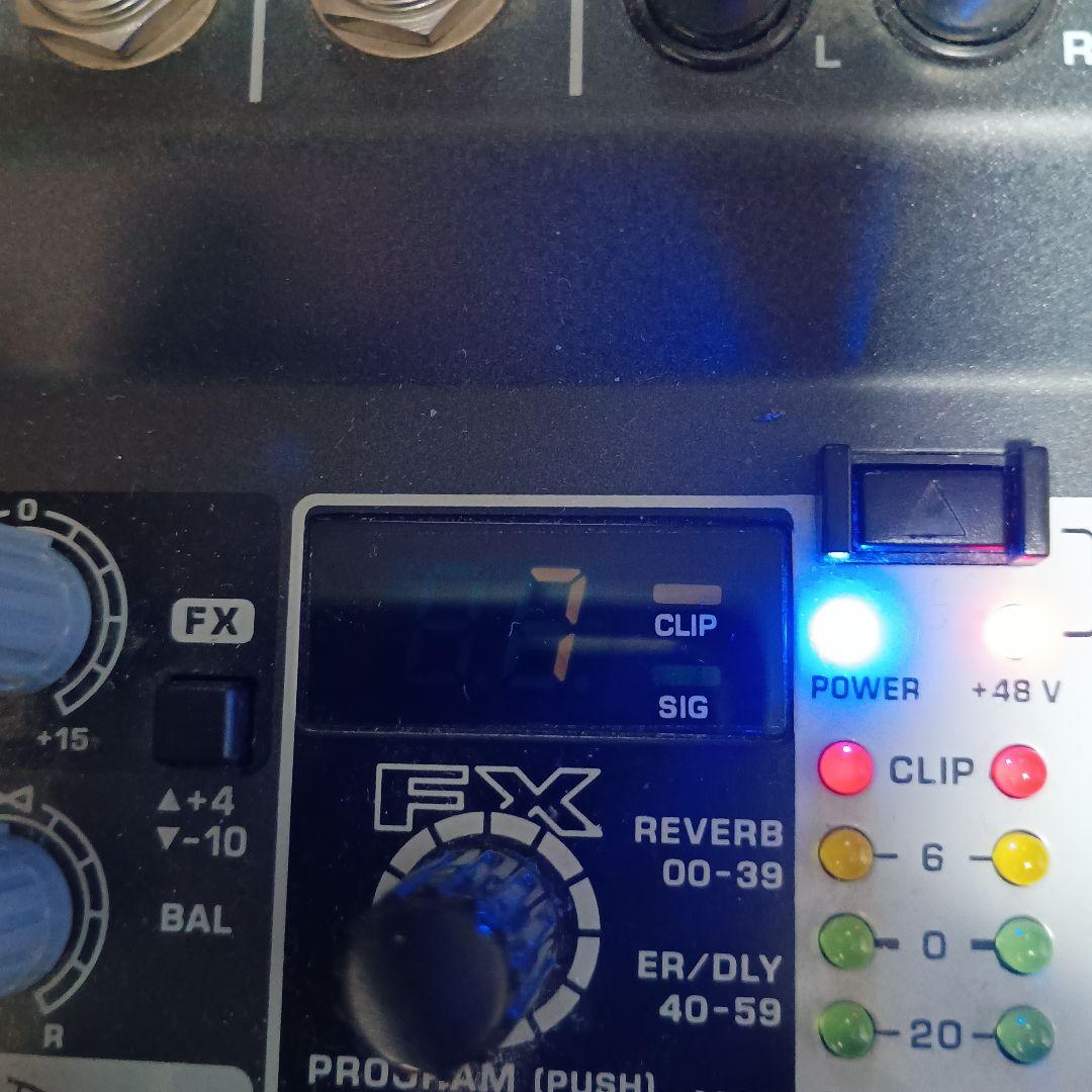 訳あり BEHRINGER XENYX 1002FX アナログミキサー