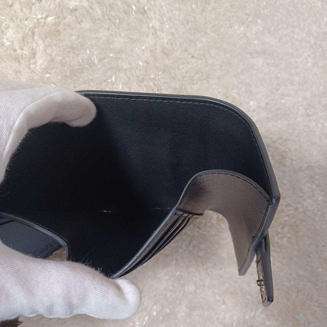✨極美品✨現行　ロエベ　バーティカル ウォレット スモール　三つ折り財布　黒