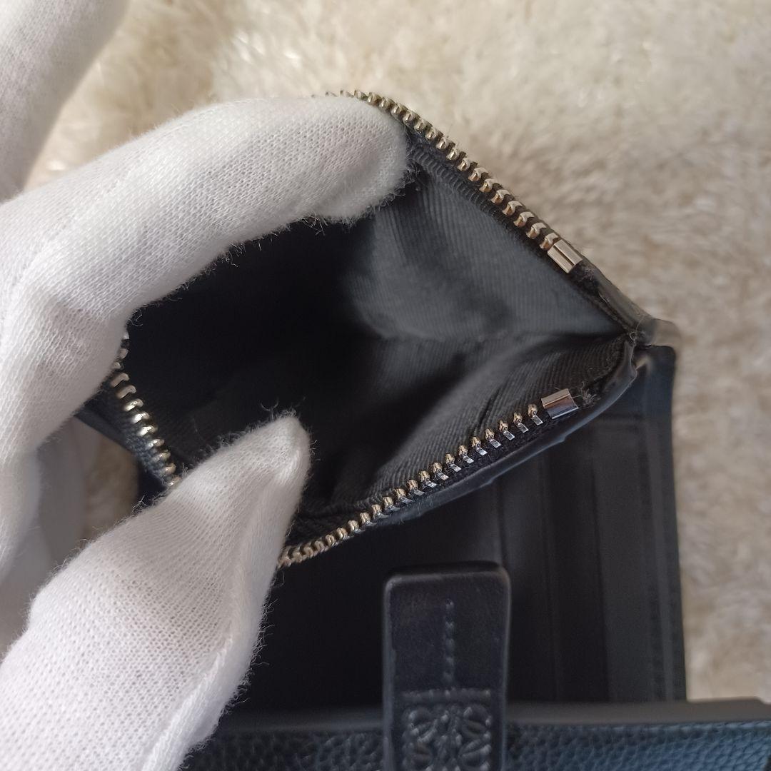 ✨極美品✨現行　ロエベ　バーティカル ウォレット スモール　三つ折り財布　黒