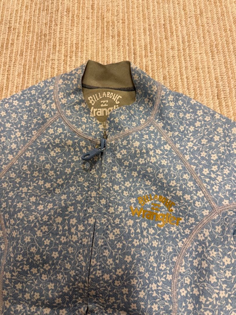 ルルさん専用　Billabong Wrangler 花柄タッパー AUS 8