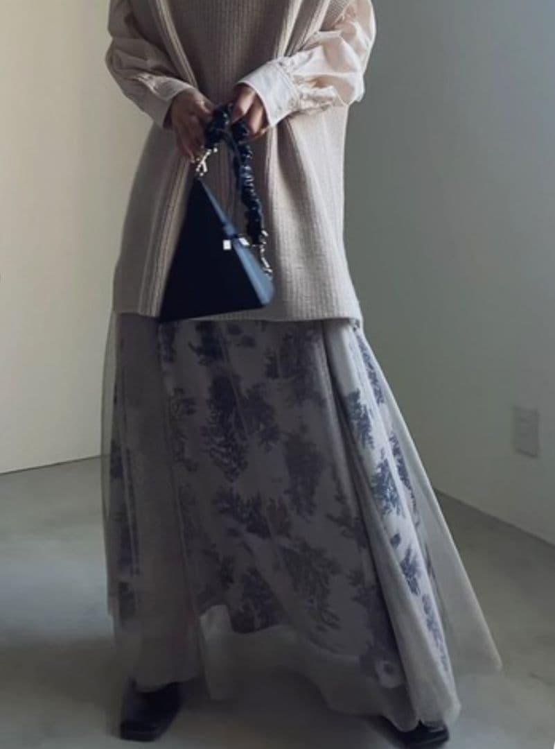 アメリ ヴィンテージ ベージュ　チュールスカート　総柄　クラシック　AMERI