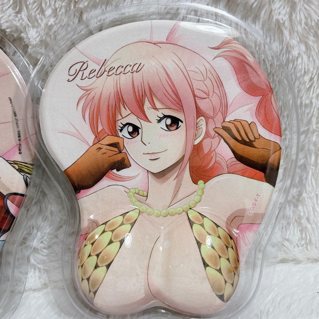 【未開封】マウスパッド ワンピース ハンコック レベッカ 2点まとめ売り