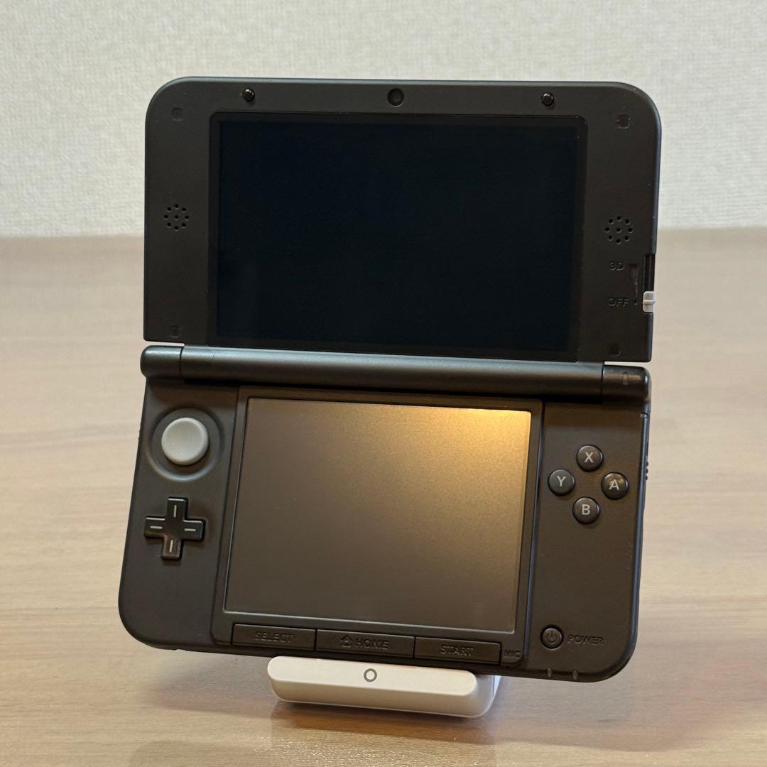 5-259【美品】ニンテンドー3DS LL レッド×ブラック