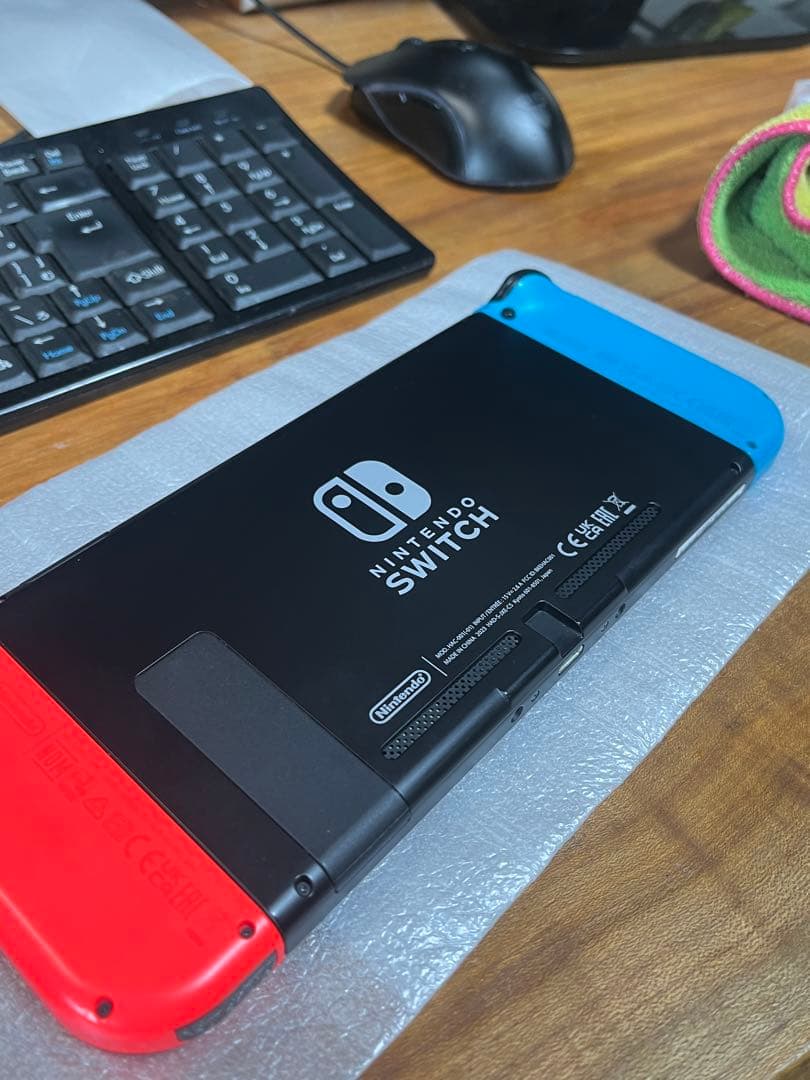 a*u様 美品　使用少ない　Switch 本体 青/オレンジ ソフトケース付き