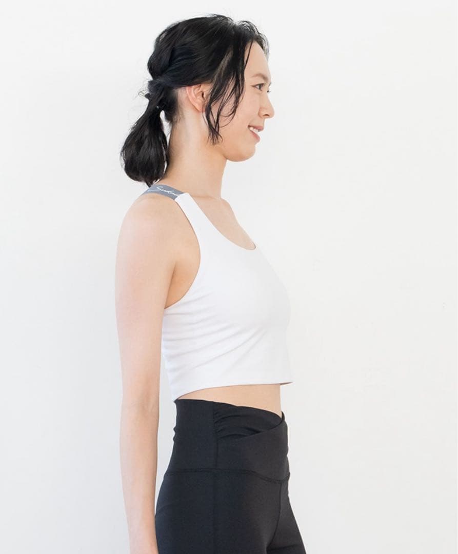 美品　【SUKALA】Yストラップロゴブラトップ　Ｌサイズ