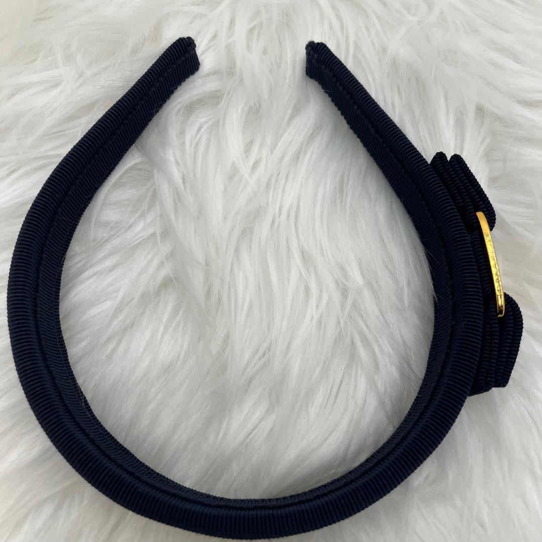 美品✨Ferragamo フェラガモ カチューシャ　ネイビー