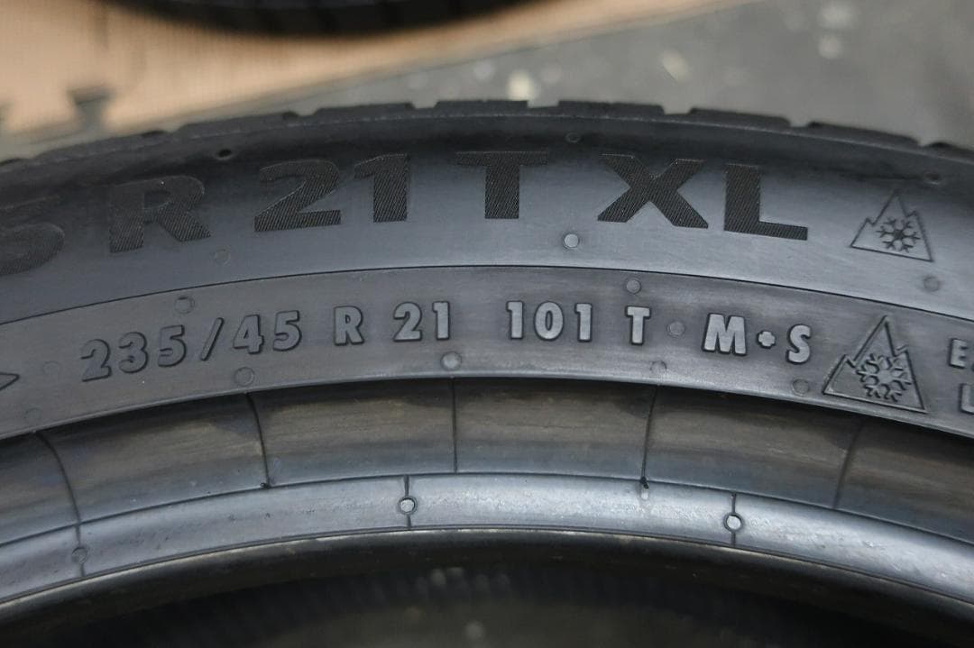 2023年　コンチネンタル　オールシーズンコンタクト2　235/45R21　2本