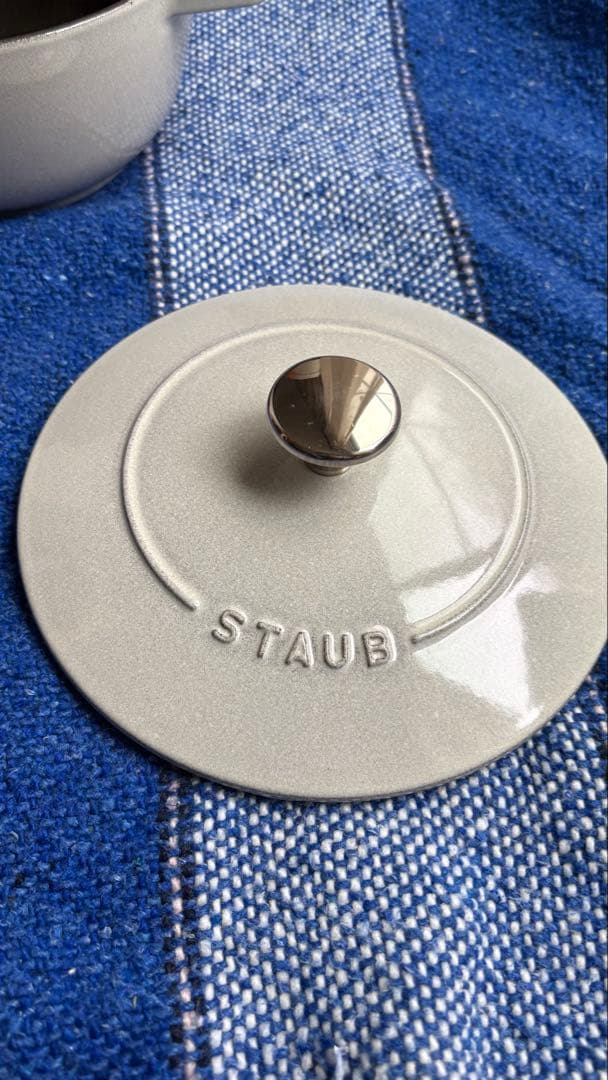 STAUB 鋳鉄鍋 18cm