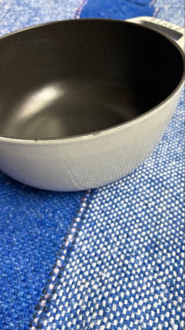 STAUB 鋳鉄鍋 18cm