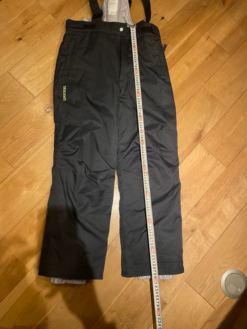 DESCENTE 子ども用　スキーウェア 上下セット　美品　160