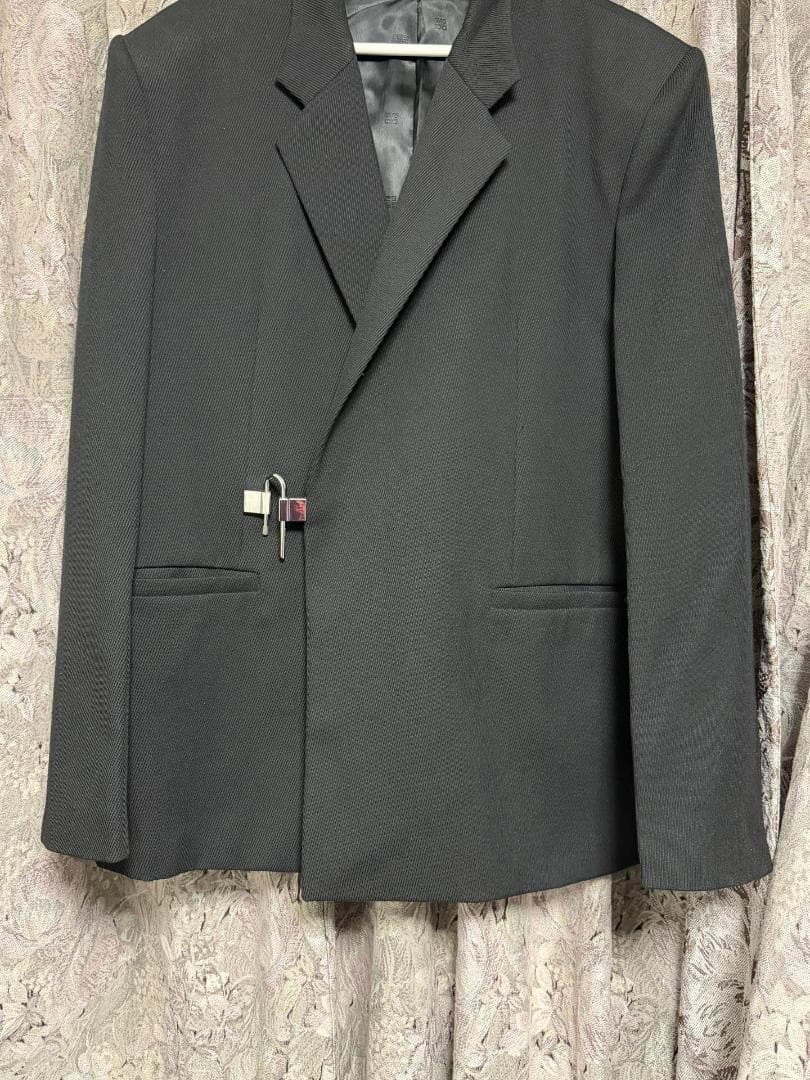 D*A様 2023 AW Givenchy 鍵穴 ジャケット アリクス 定番タイ