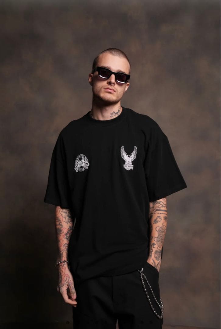 Wolves グラフィックオーバーサイズTシャツ ブラック
