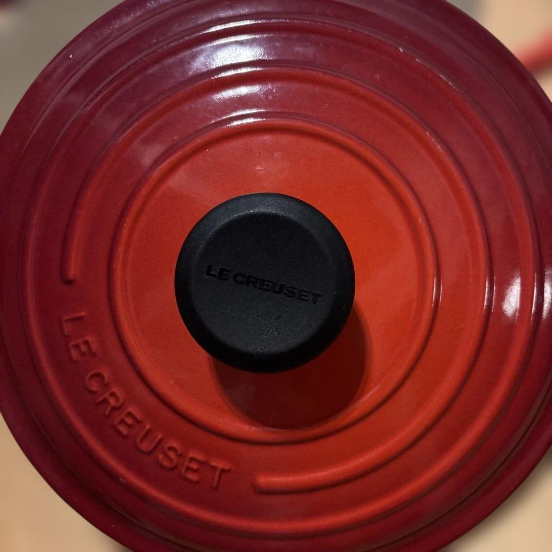 LE CREUSET 赤 両手鍋 24㎝蓋付き
