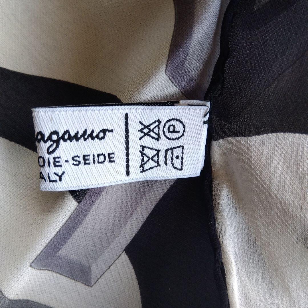 Ferragamo　シルクシフォン　ストール　ガンチーニ