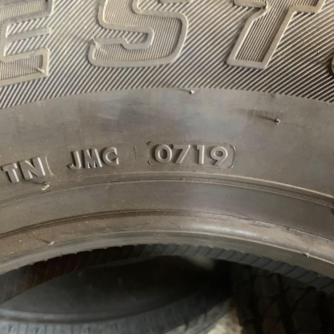 ①ポンパドール 195/80R15 ブリヂストン DUELEER 青852