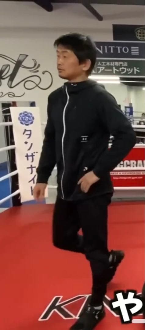 UNDER ARMOUR フード付きジャージ　セットアップ
