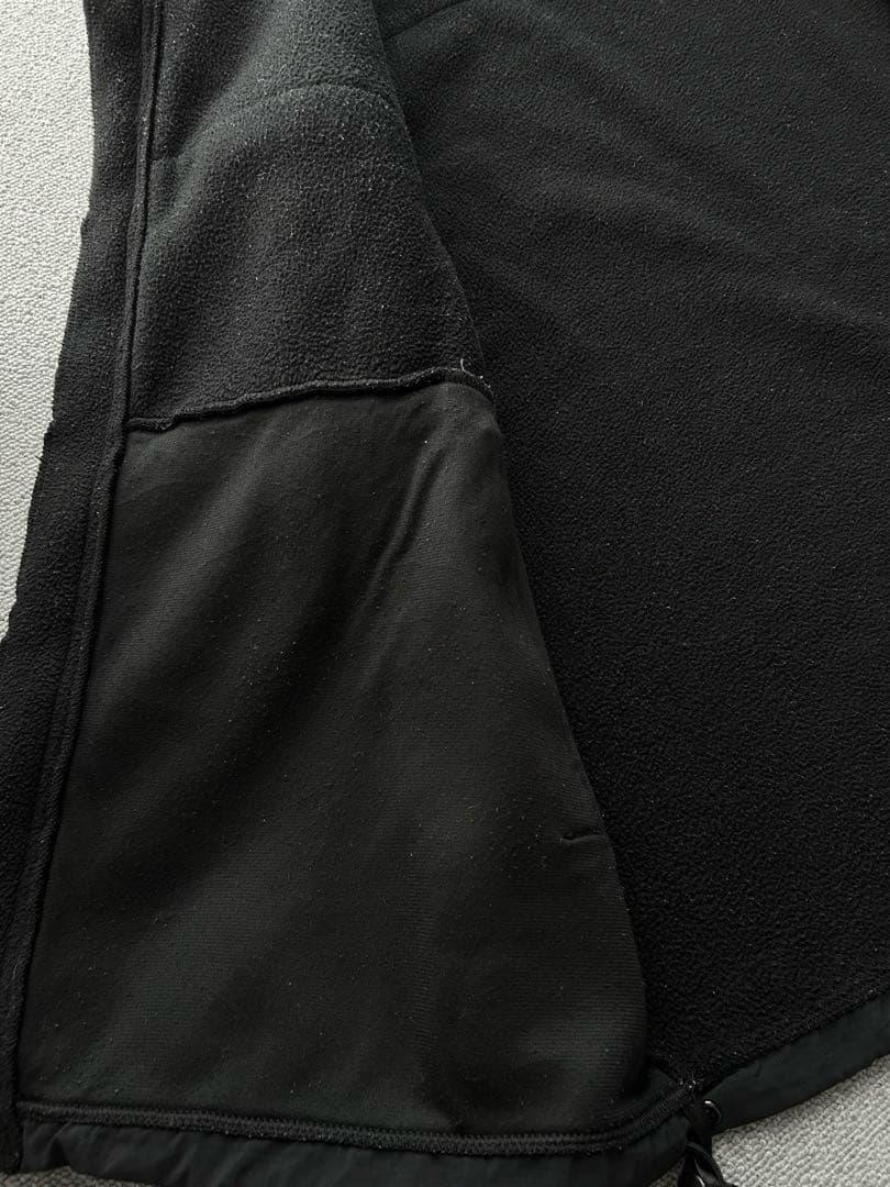 【最終値下げ】The North Face ブラック メンズ　フリースベスト