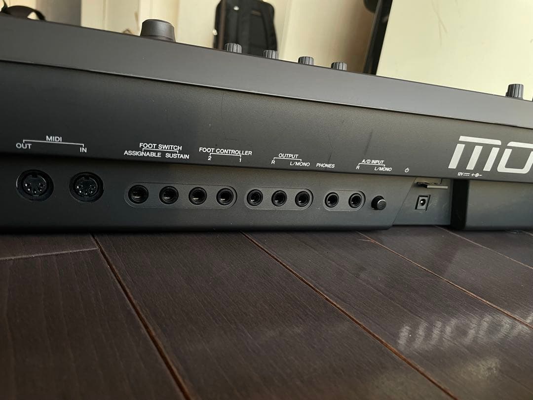 YAMAHA MODX7 シンセサイザー 本体 純正ソフトケース付