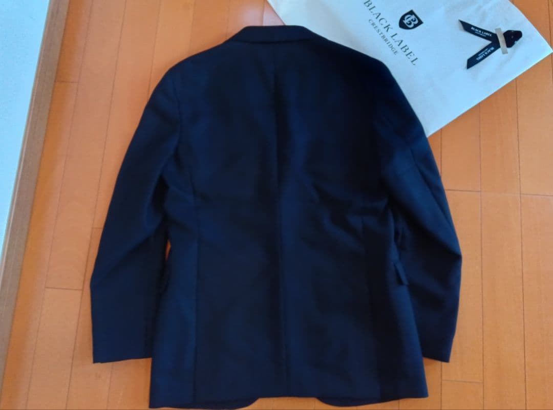 s*k様 新品ブラックレーベルクレストブリッジ紺ブレブレザージャケットM