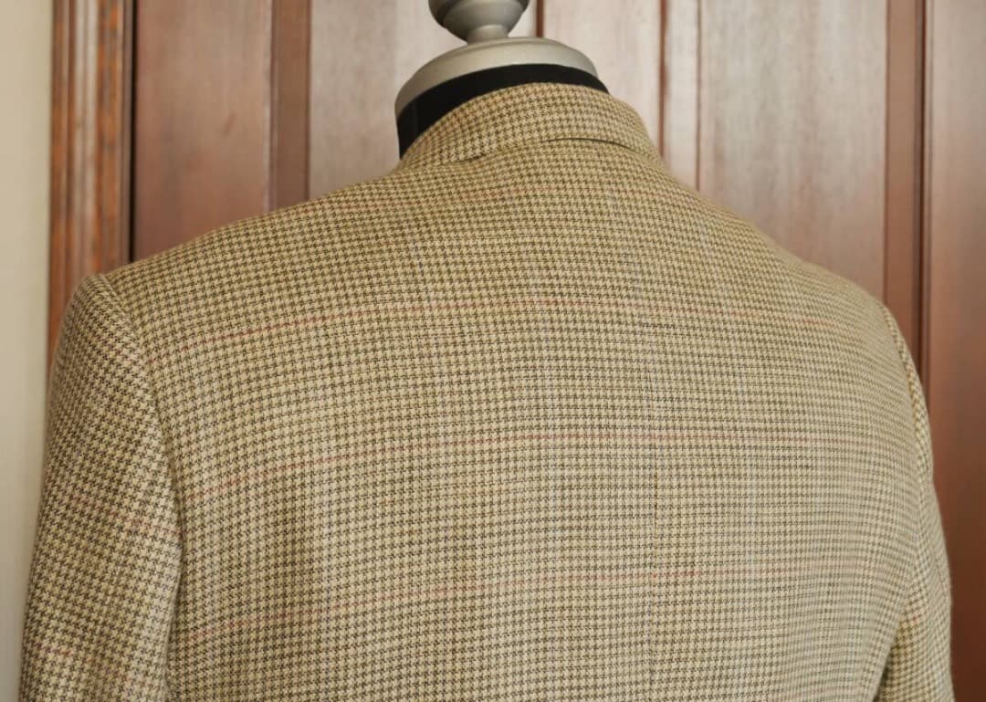 使用少　ブレザー　Woven in Scotland (毛/シルク/麻)　L