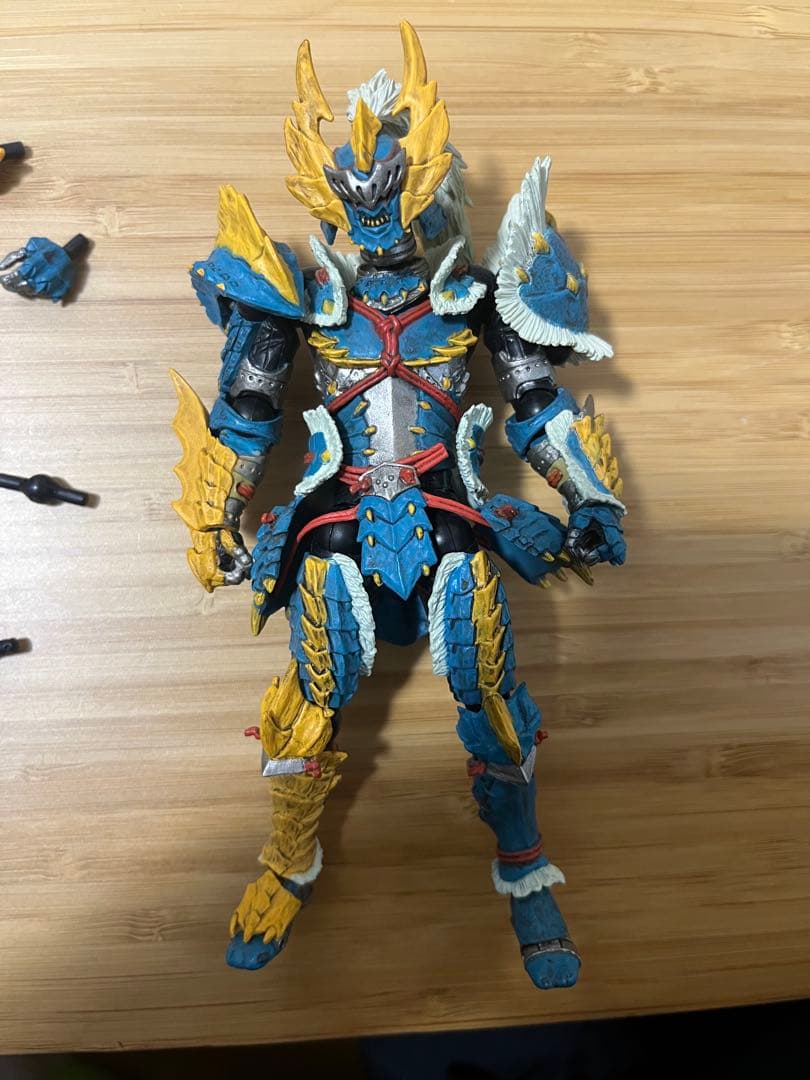 ま*う様 リボルテックヤマグチ ハンター男剣士 ジンオウシリーズ モンスターハン