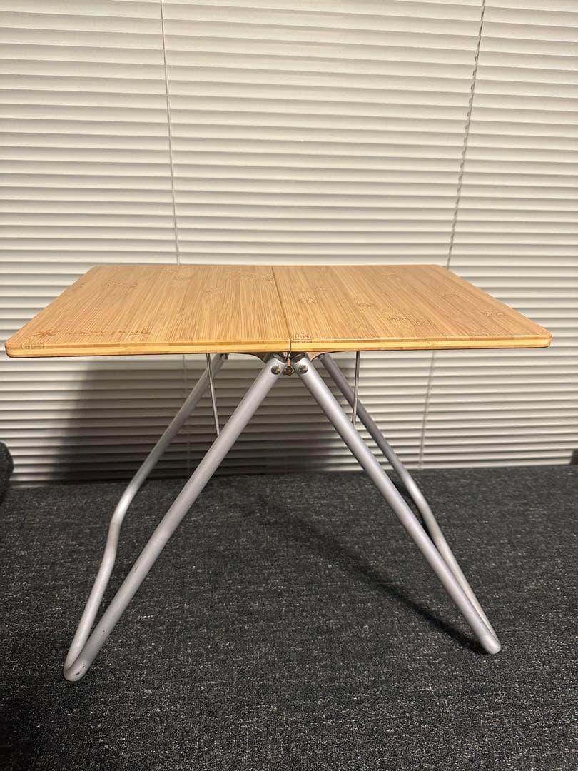  Peak 竹製折りたたみテーブル