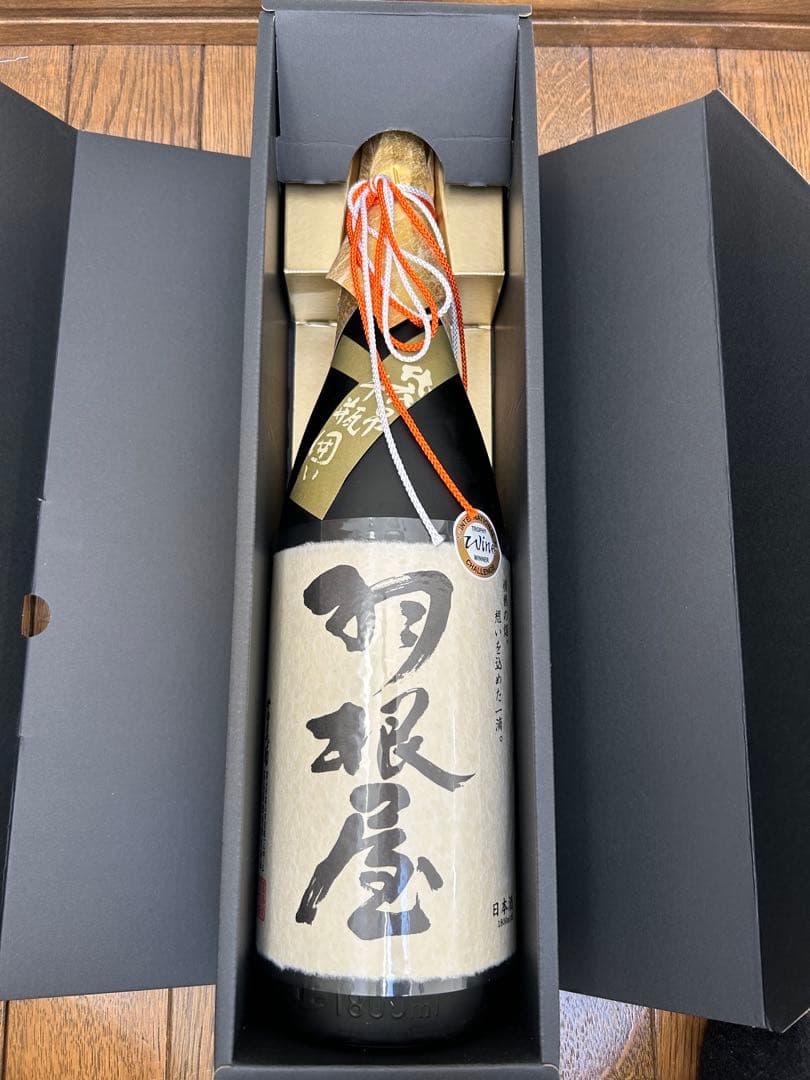 羽根屋　袋つり斗瓶囲い　大吟醸　日本酒　1.8Ｌ