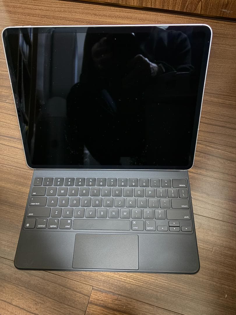 Apple iPad Pro M1 512GB + 純正Magic KB