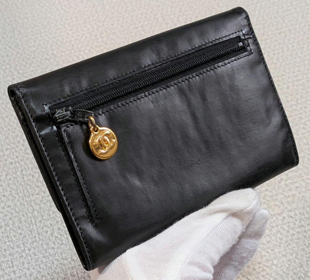 シャネル　デカココ　ミニ財布　黒　ミドル　チェーン　正規品　パテントレザー