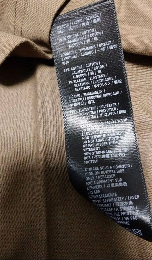 Balenciaga Tシャツ