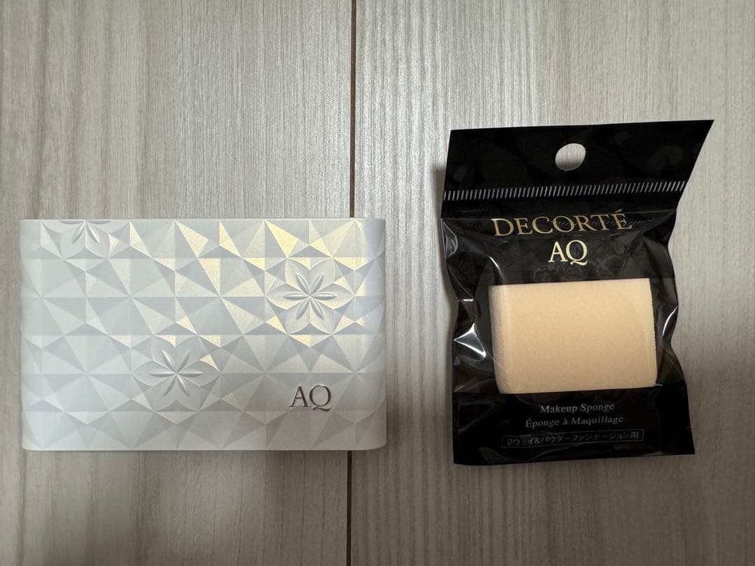 DECORTÉ AQスキンフォルミングパウダーファンデーション 301