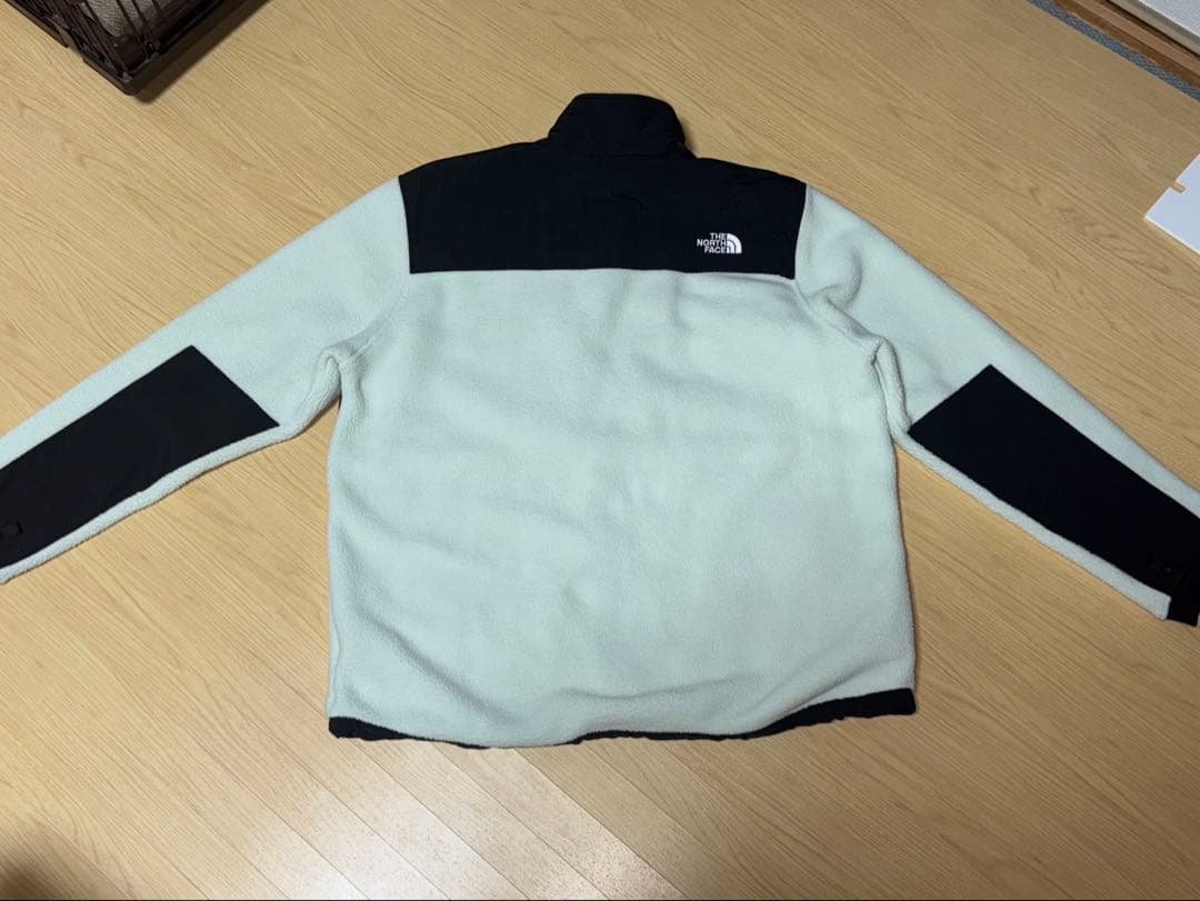 THE NORTH FACE(ザノースフェイス) フリース　ホワイト　XL