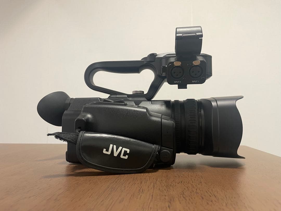 JVC GY-HM185 4K ビデオカメラ