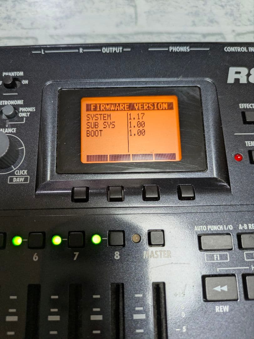 ZOOM R8 マルチトラックレコーダー　訳あり品