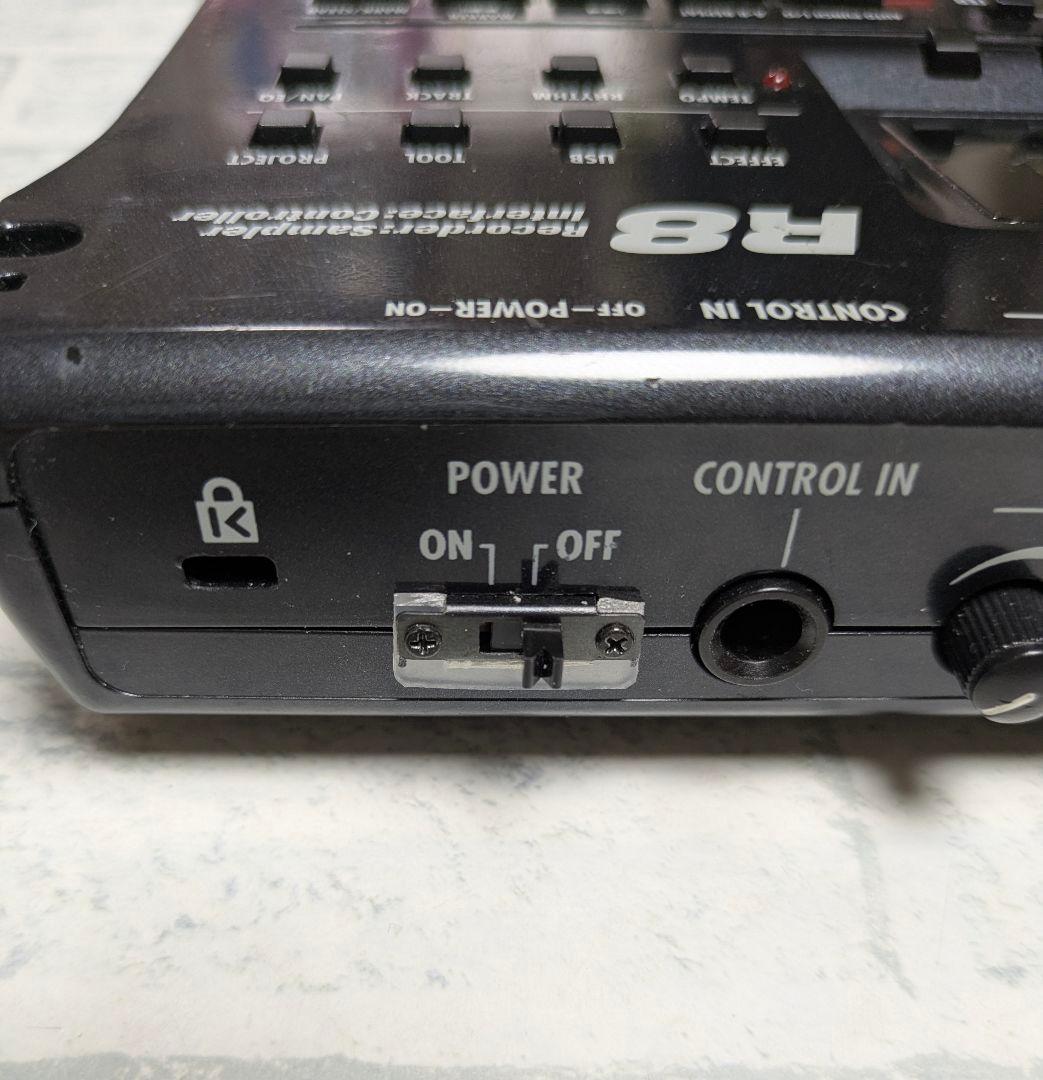 ZOOM R8 マルチトラックレコーダー　訳あり品