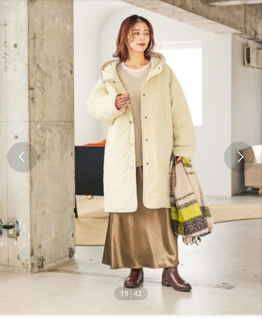 スタジオクリップ　キルティングフードロングコート　アイボリー