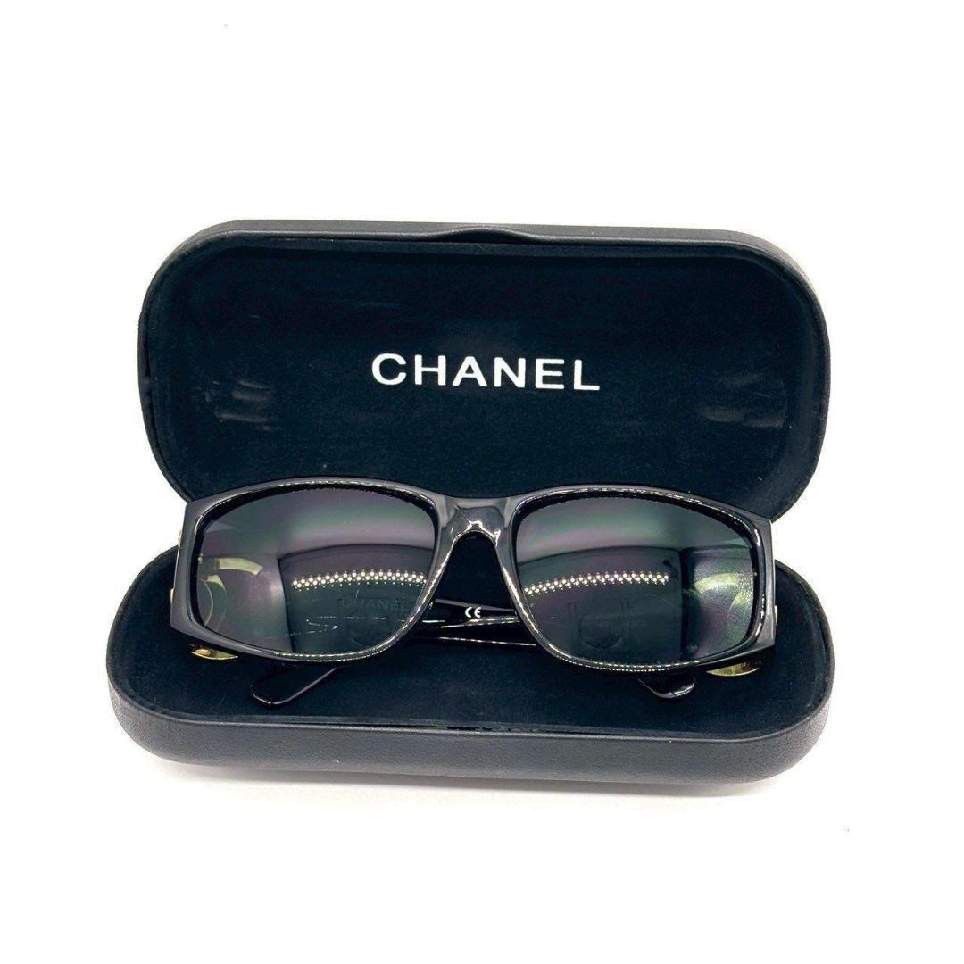 。*。様 CHANEL　サングラス ココマーク ゴールド金具 スクエア ケース付