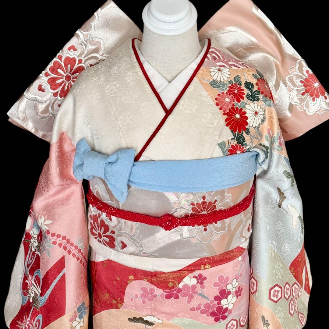 お振袖と帯の2点