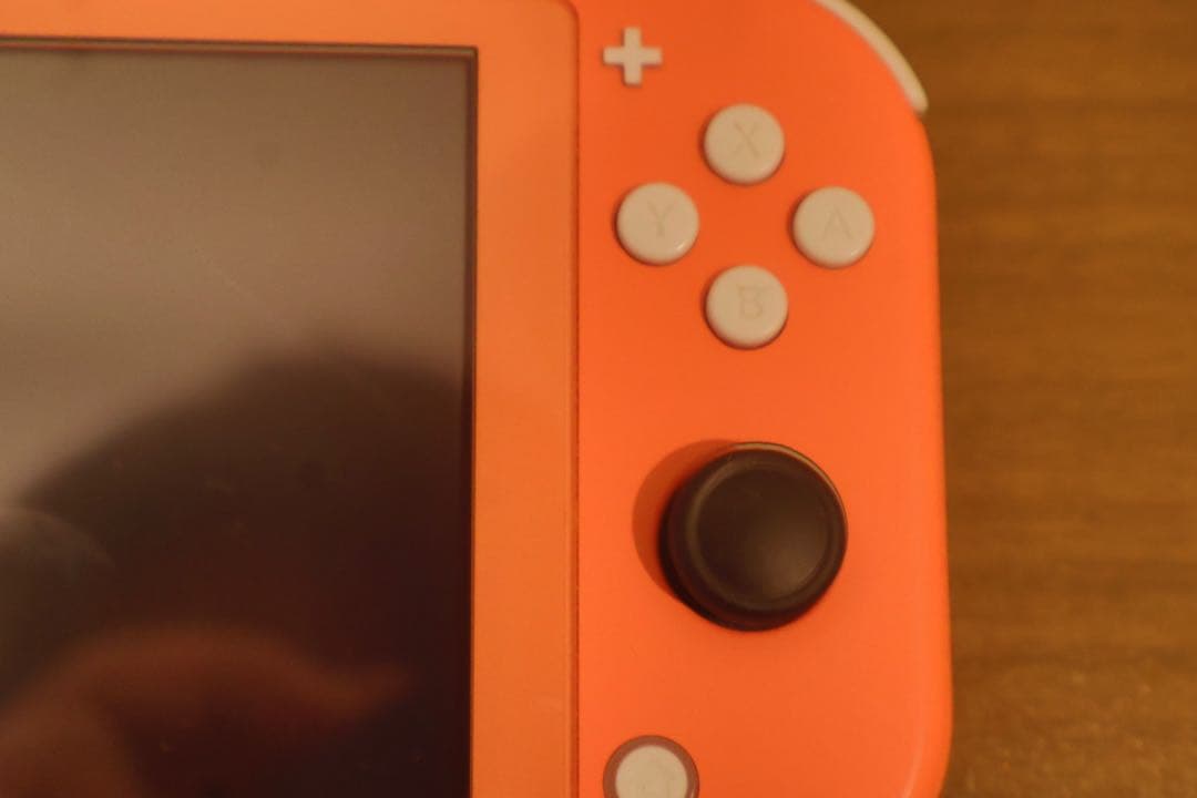 Nintendo Switch Lite コーラルピンク(256GBメモリ付き)