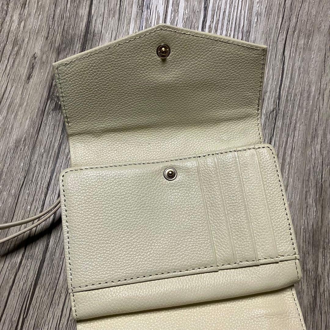 Accommode アコモデ 牛革 3つ折り財布 ミッキー 星
