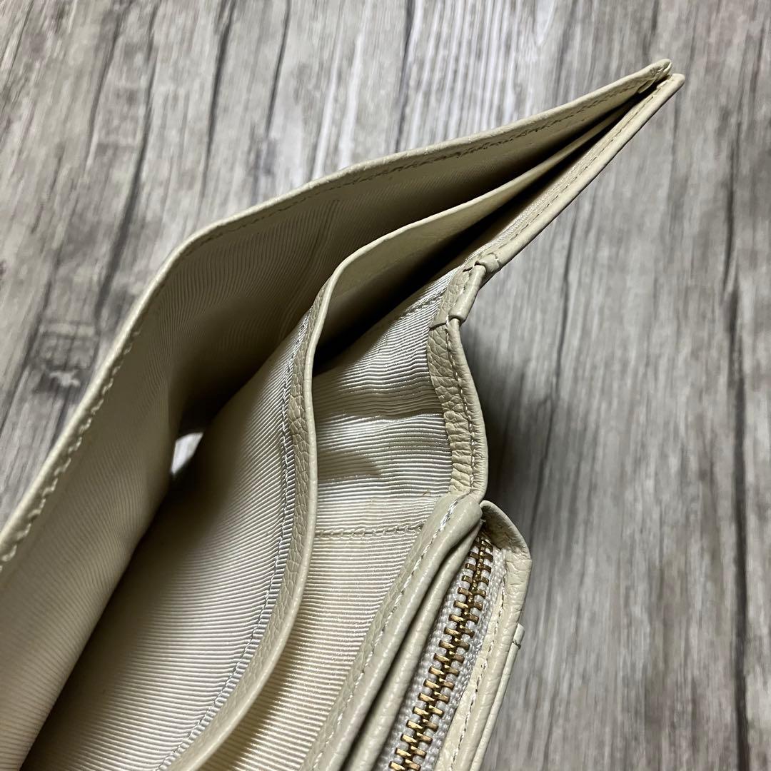 Accommode アコモデ 牛革 3つ折り財布 ミッキー 星