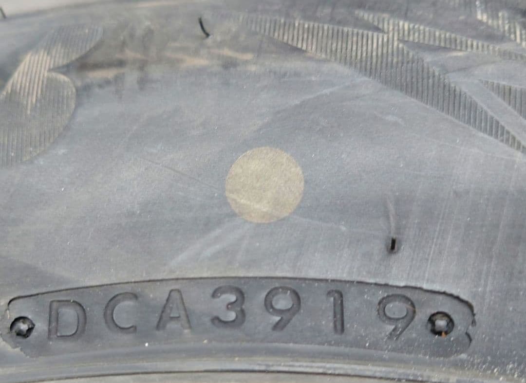 ブリヂストンブリザックDMV-3　225/65R17 2019年製　2本　中古②