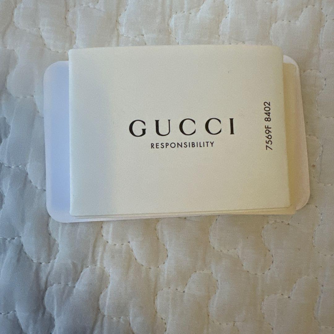 gucci 犬柄　折りたたみ　財布　グッチ　ボスコ アニマリエ 二つ折り財布